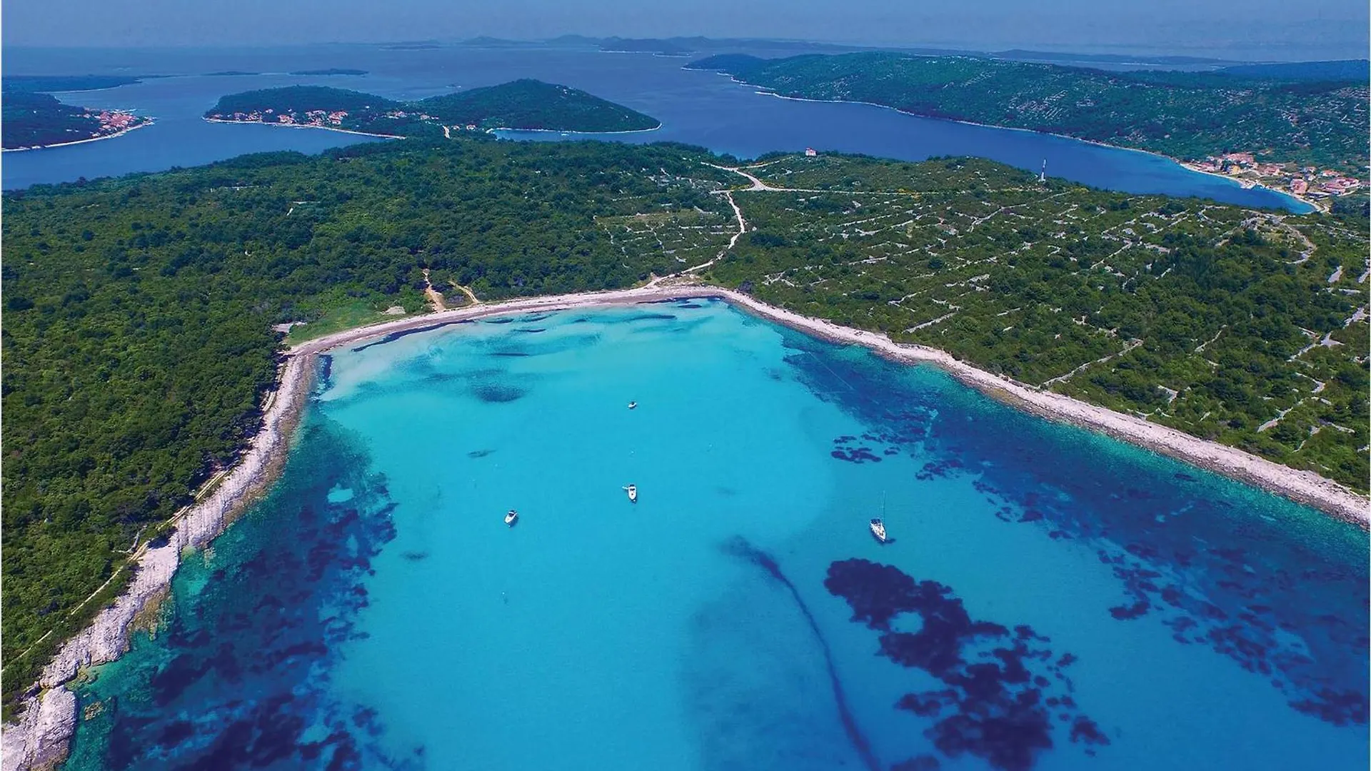 2 Bedroom Cozy Apartment In Veli Rat 0*,  Croatia
